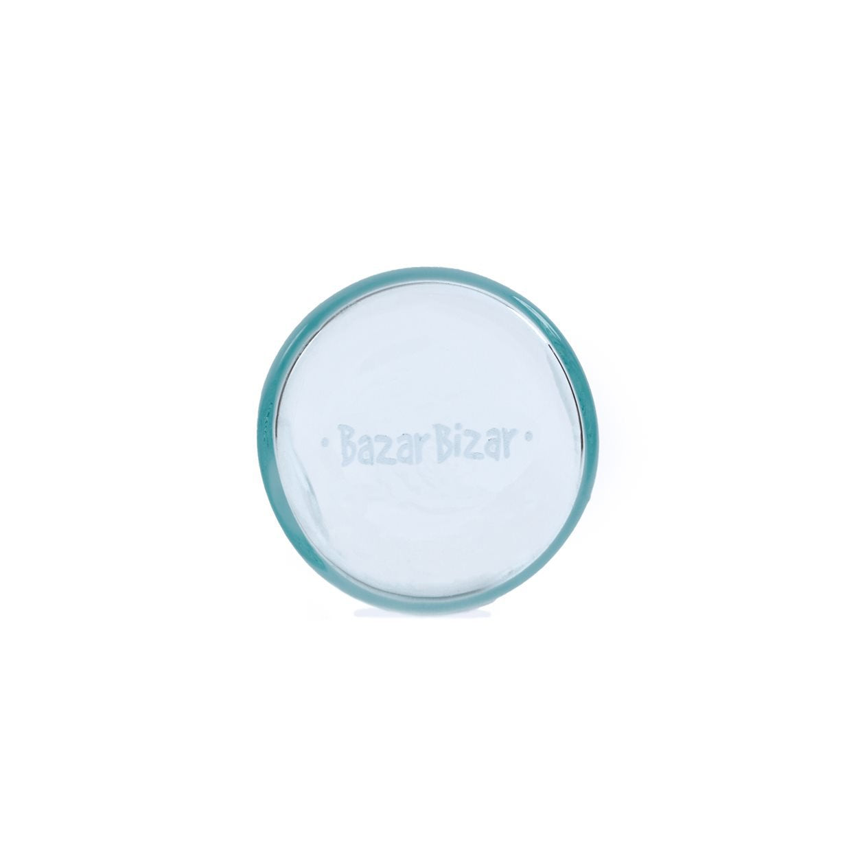 El vaso de whisky con hielo.