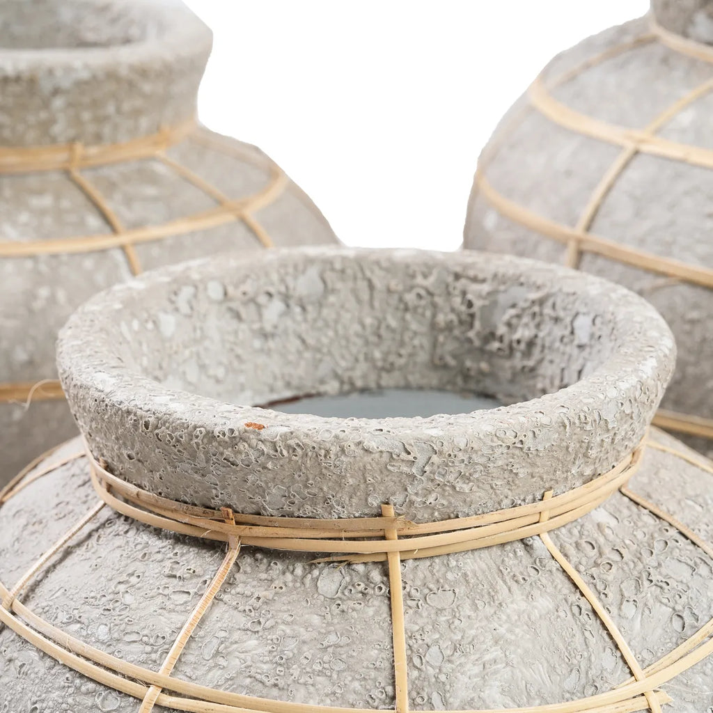 The Belly Vase - Natural Concrete - M