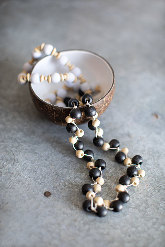 The Canggu Necklace - Natural Black