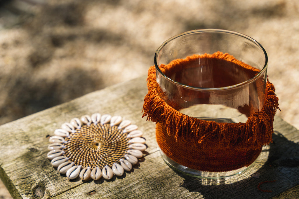 The Colonial Shell Coaster - Natural Brown