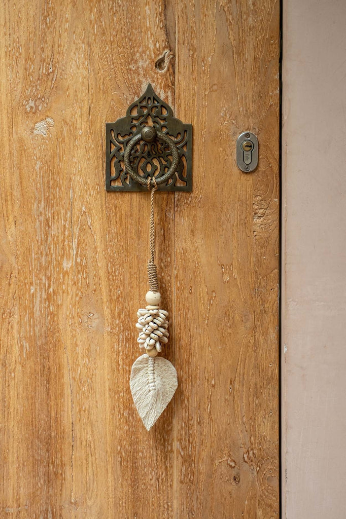 The Leaf & Shell Hanging Decoration - Natural