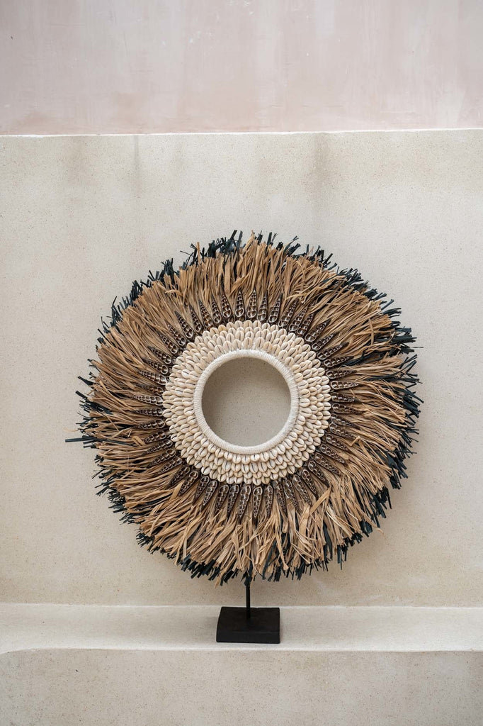 The Mojo Raffia on Stand - Decoration - Natural Black