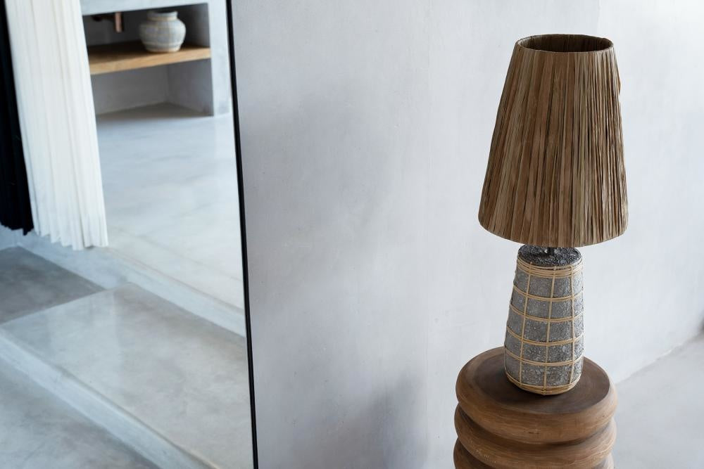 The Naxos Table Lamp - Concrete Grey Natural