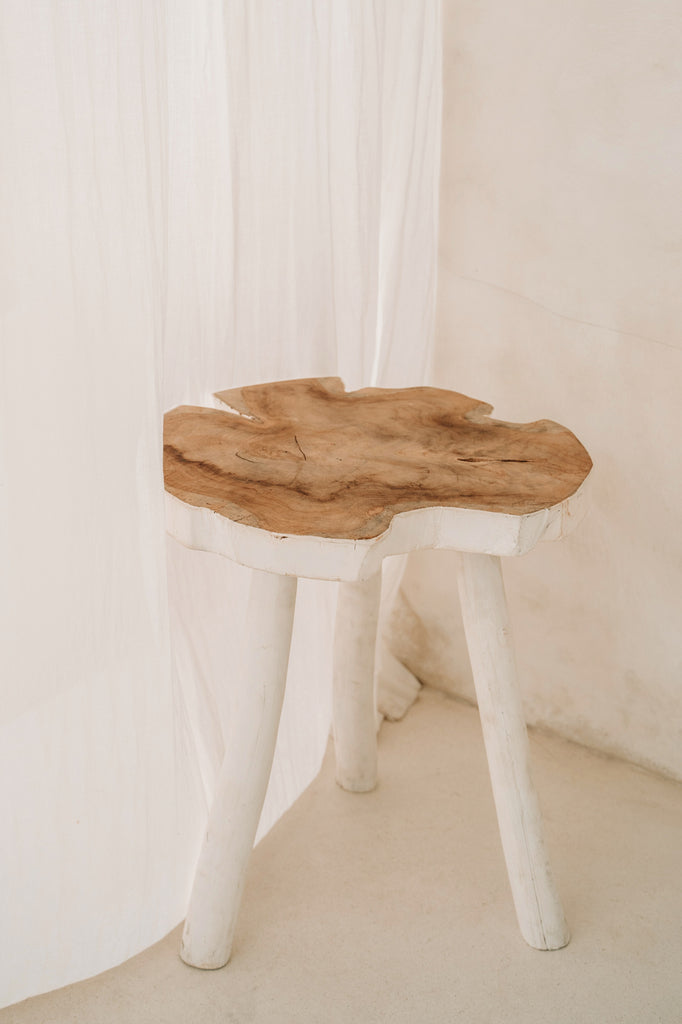 The Organic Side Table - Natural White