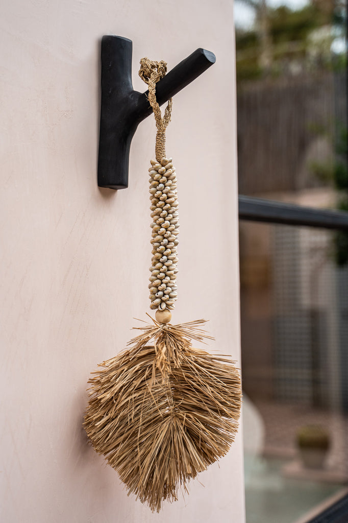 Raffia & Shells Hanging Decoration - Natural Cream