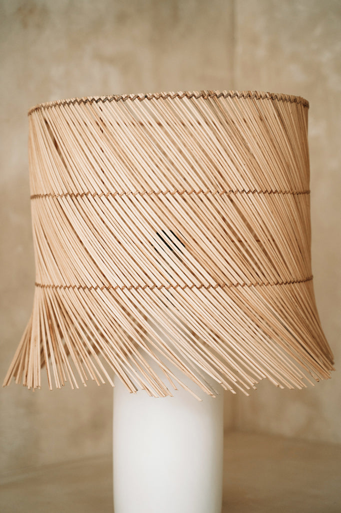 The Rattan Table Lamp - White Natural
