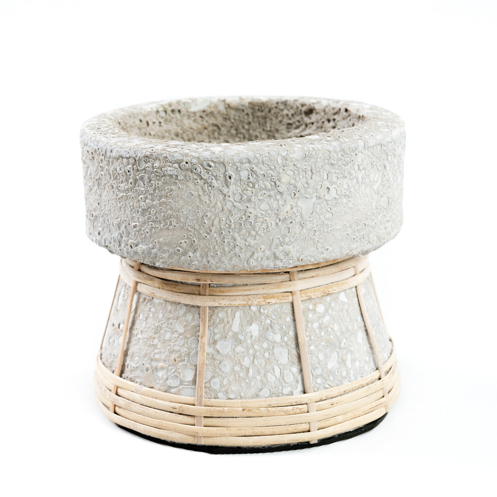 The Serene Candle Holder - Concrete Grey Natural - S