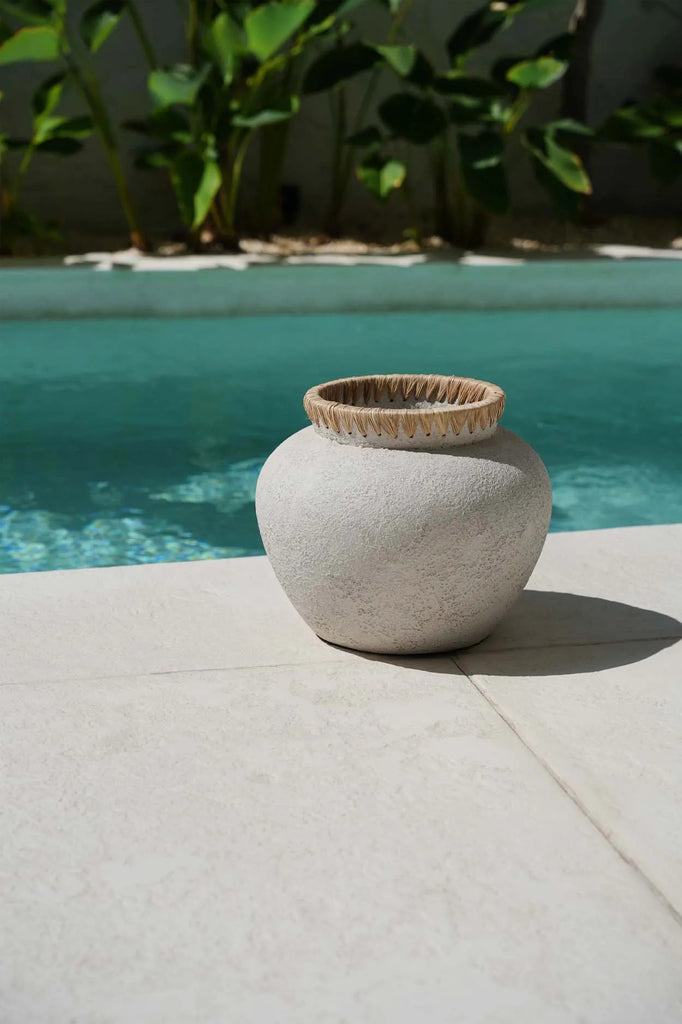 The Styly Vase - Natural Concrete - L