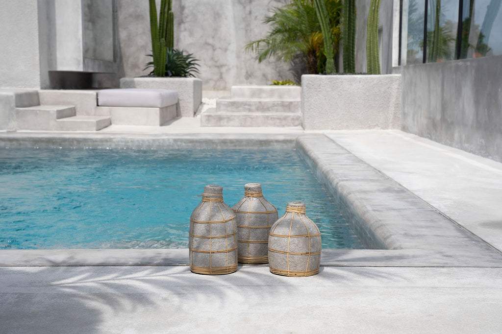 The Whoopy Vase - Concrete Grey Natural - L